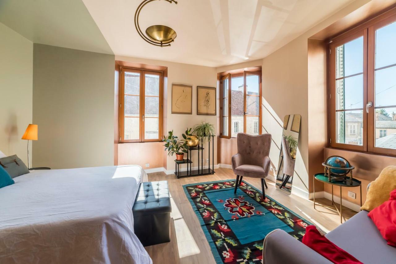 Vermenton Logement Artiste Entier Centre Village מראה חיצוני תמונה